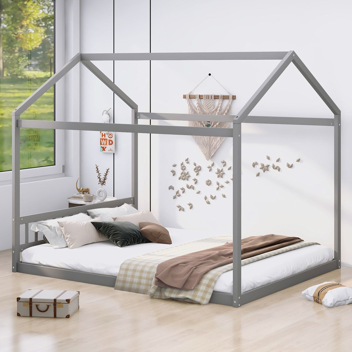 Queen Size Wooden House Bed with Headboard